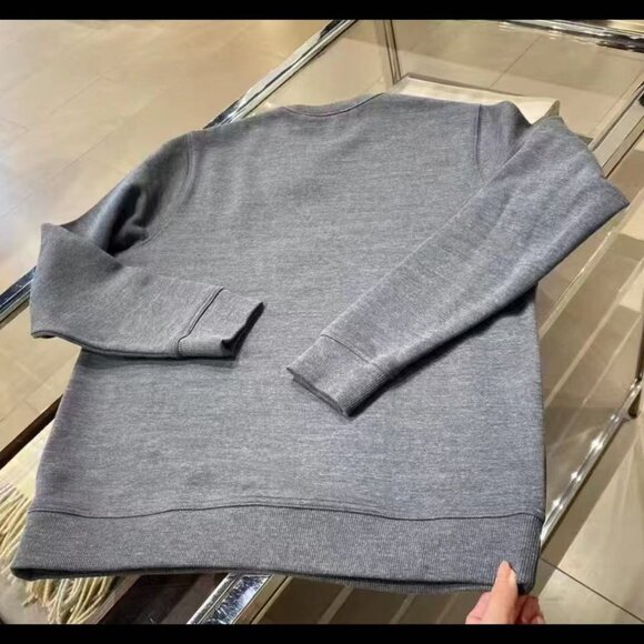 NWT Authentic Burberry Grey Fawson Sweatshirt - Picture 4 of 4